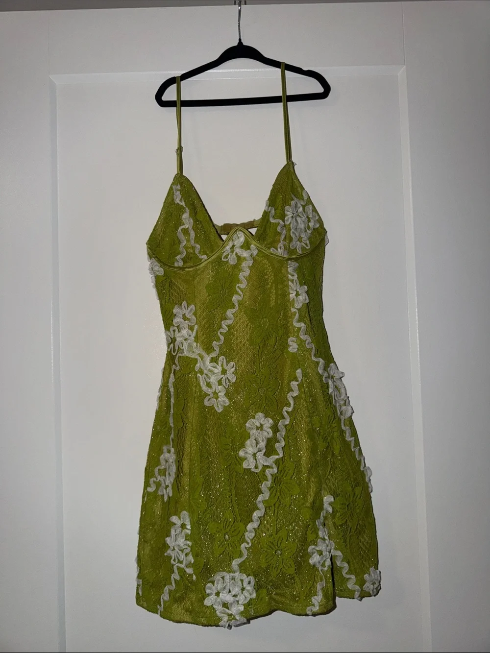 Green Lace Slip Dress with White Floral Appliqué - Picture 1 of 2